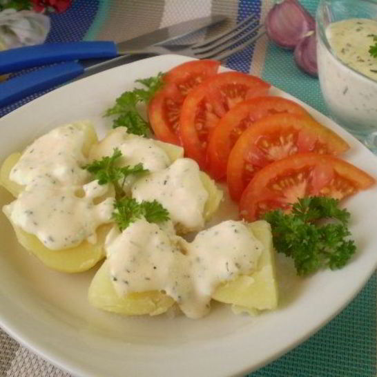 Рецепт картофеля под сырным соусом