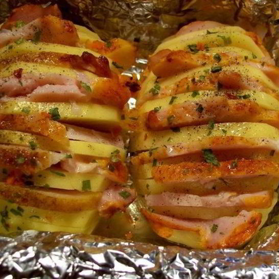 Рецепт картофеля с беконом в духовке