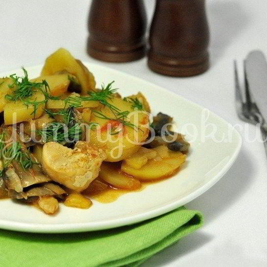 Рецепт картофеля с курицей и грибами в мультиварке