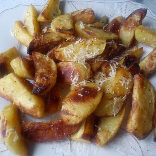 Рецепт картофеля с пармезаном и травами