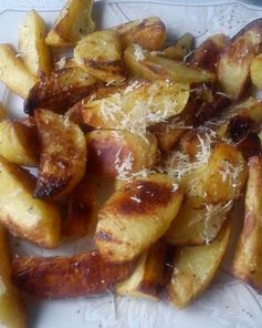 Картофель с пармезаном и травами