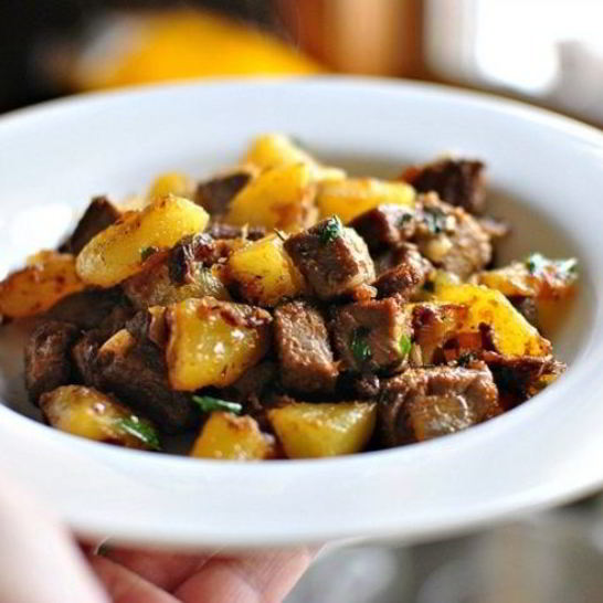 Рецепт картофеля со свининой на сковороде