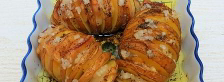 картошка-гармошка с салом в духовке. Шаг 7