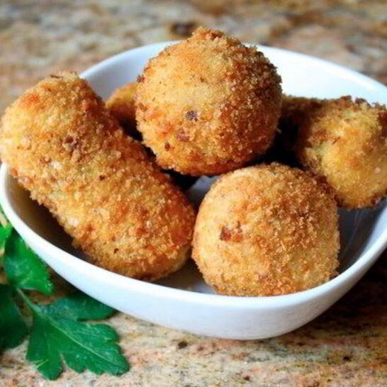 Рецепт крокетов из картофеля с грибами и сыром