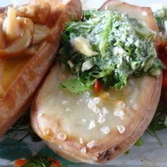 Рецепт печеного картофеля с начинками