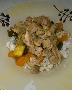 Рис по-тайски с бедром индейки