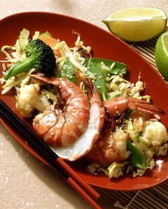 Рис с креветками и овощами