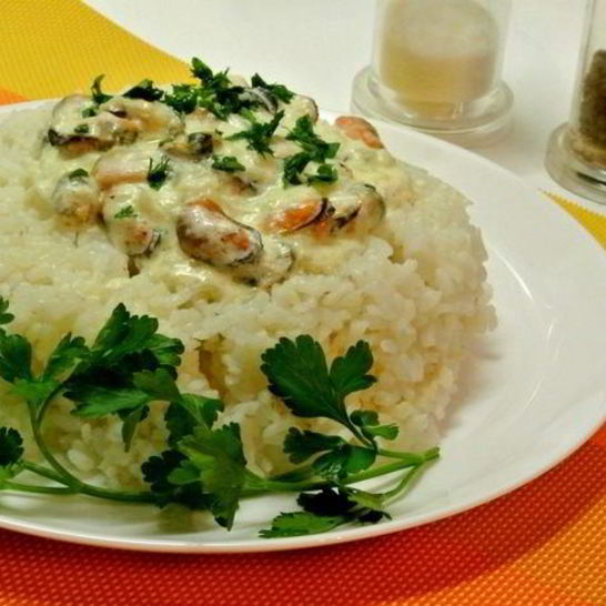 Рецепт риса с мидиями в соусе