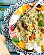 Рис с мясом и шпинатом в мультиварке