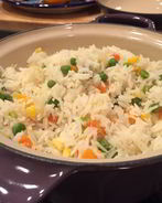 Вкусный рис с овощами