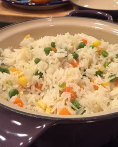 Вкусный рис с овощами