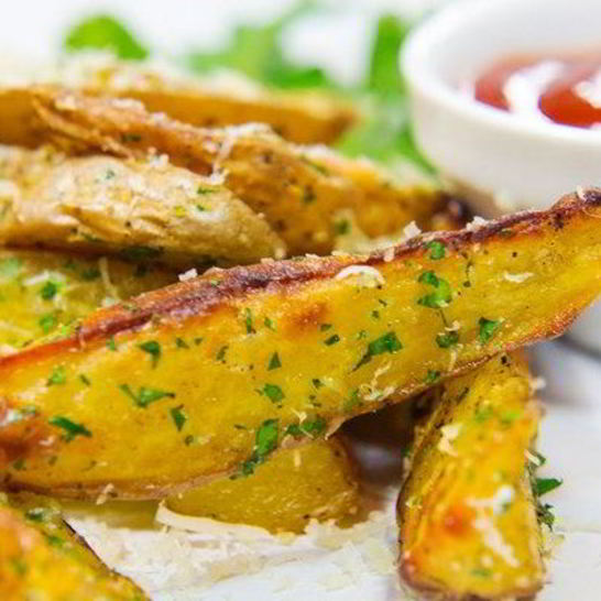 Рецепт золотистого картофеля под сыром