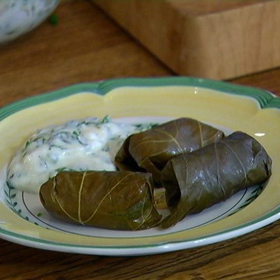 Рецепт долмы с кускусом и вялеными помидорами