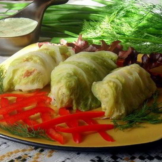 Рецепт голубцов на листьях пекинской капусты