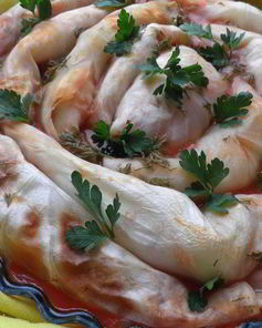 Голубцы с фасолью в томатном соусе