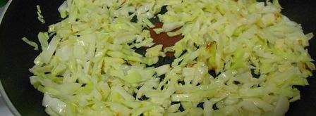 ленивые голубцы с капустой и фаршем в горшочках. Шаг 2