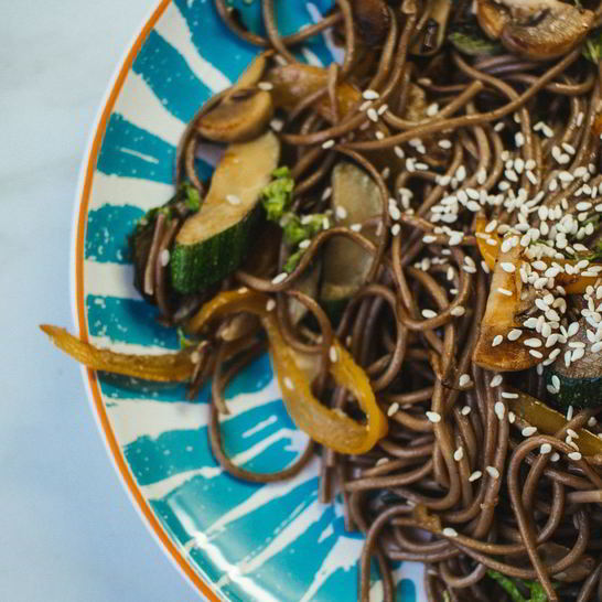 Рецепт гречневой лапши с овощами