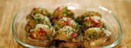 грибы, фаршированные вялеными помидорами. Шаг 3