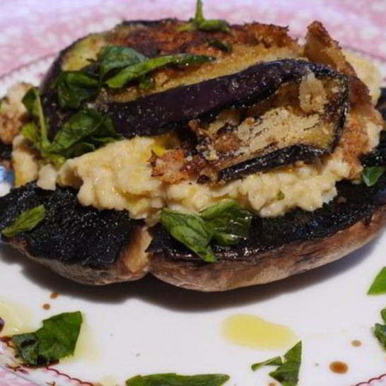 Рецепт грибов на гриле с нутом и баклажанами