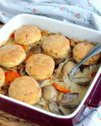 Грибы с сырными сконами