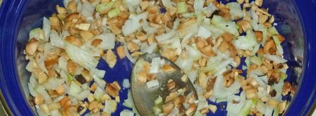 грибы с сыром и помидорами в духовке. Шаг 5