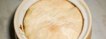 грибы в сметане в горшочке. Шаг 8