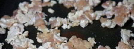 шампиньоны, фаршированные курицей и сыром. Шаг 2