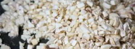 шампиньоны, фаршированные курицей и сыром. Шаг 5