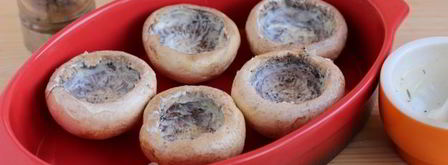 шампиньоны, фаршированные перловкой. Шаг 23