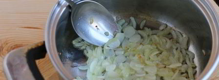 шампиньоны, фаршированные перловкой. Шаг 13