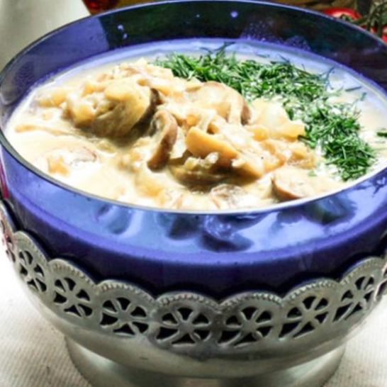 Рецепт шампиньонов королевских в сметанном соусе