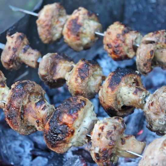 Рецепт шампиньонов на костре