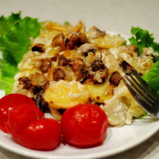 Рецепт шампиньонов с картошкой в сметане