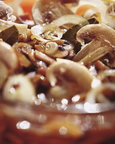 Соленые шампиньоны