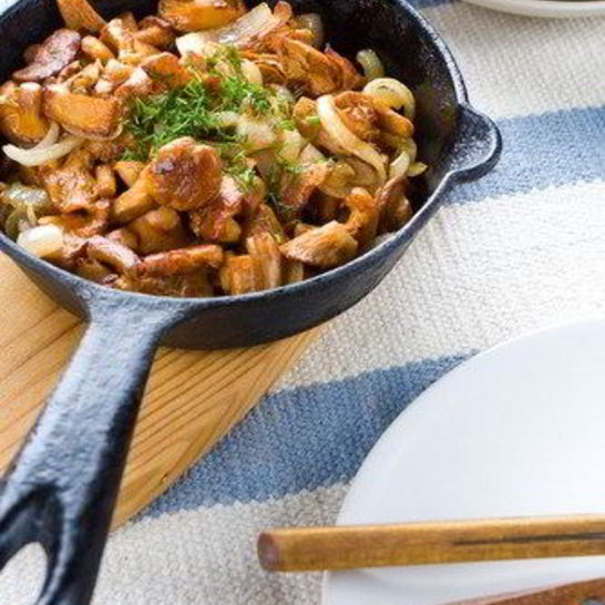 Рецепт жареных грибов в сливочном масле с шалотом