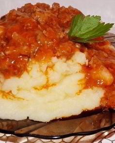 Гуляш из фарша с подливкой