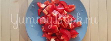 гуляш из говядины в мультиварке. Шаг 3