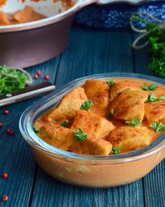 Гуляш из индейки с подливкой