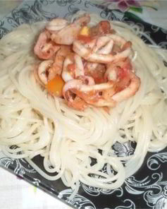 Гуляш из кальмаров