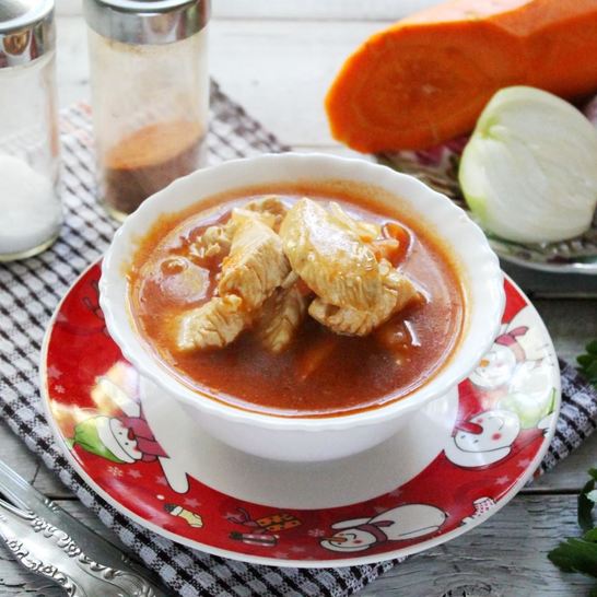 Рецепт гуляша из курицы с подливкой