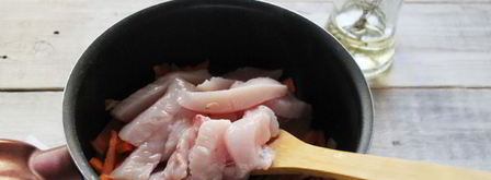 гуляш из курицы с подливкой. Шаг 5