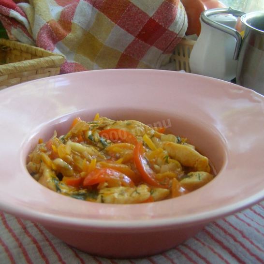 Рецепт гуляша из курицы в мультиварке