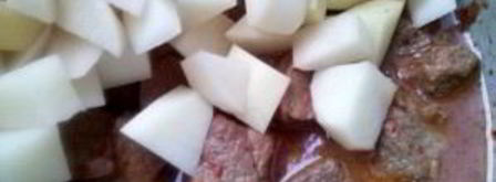 гуляш по-венгерски с клецками. Шаг 3