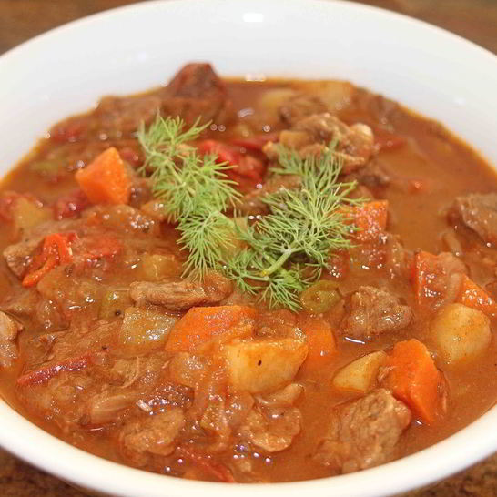 Рецепт гуляша с овощами