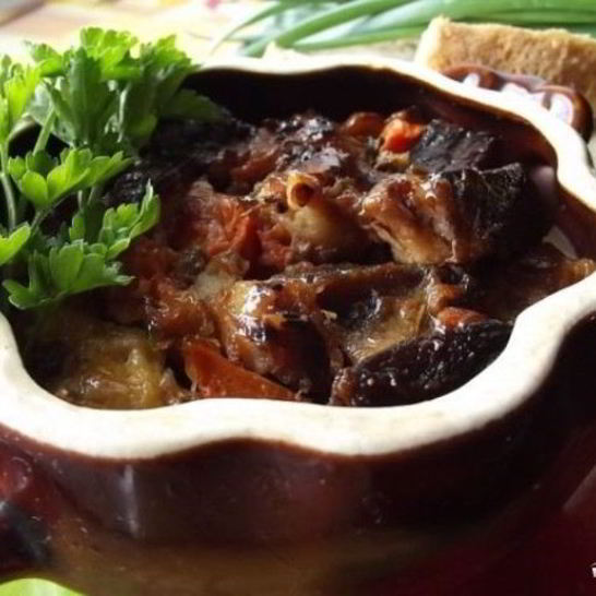 Рецепт гуляша в горшочке в духовке