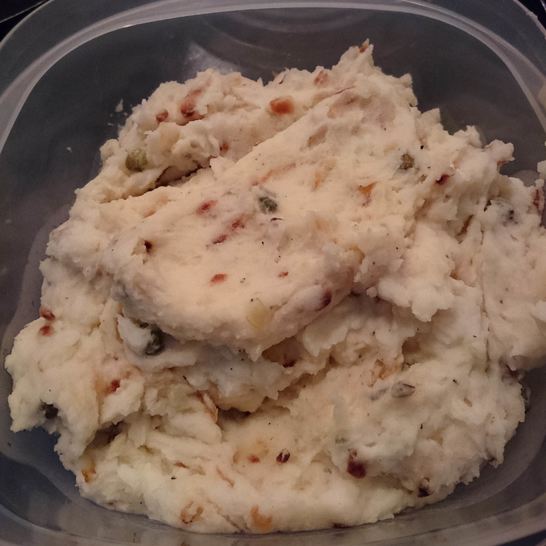 Рецепт картофельного пюре с жареным луком и каперсами