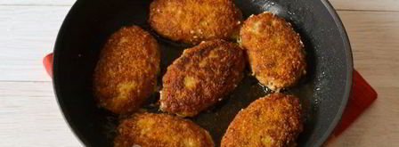 котлеты из минтая в сухарях на сковороде. Шаг 12