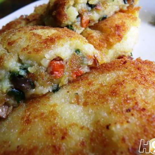 Рецепт котлет картофельных с грибной начинкой