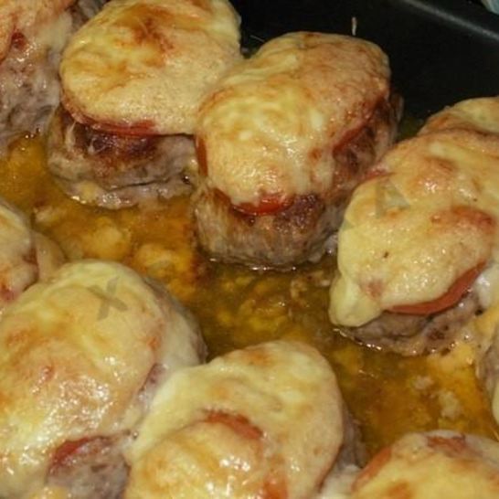 Рецепт котлет под шубой запеченные помидоры с фаршем в духовке