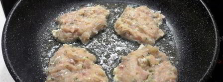 курино-тыквенные котлеты с базиликом. Шаг 4